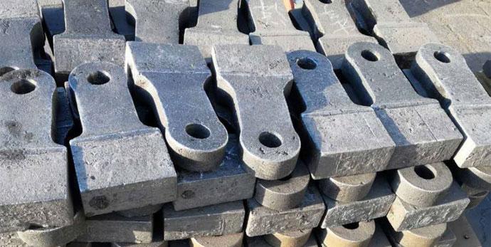 碎石破碎機(jī)錘頭要用哪種材質(zhì)比較好?