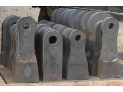 平頂山破碎機(jī)錘頭使用廠家來我廠考察建立長(zhǎng)久合作關(guān)系_中國易發(fā)網(wǎng)